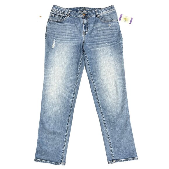 Chicos Womens 2/12 Platinum Boyfriend Jeans Light Wash Denim Distressed Stretch - Picture 1 of 13